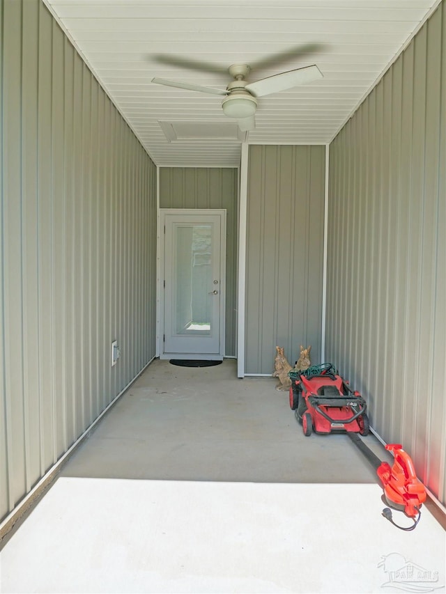 817 N D St, Pensacola, FL 32501 - property entrance with a ceiling fan