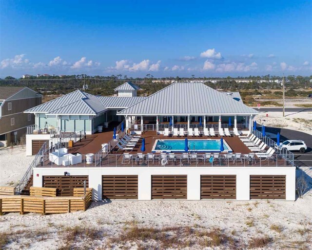 view of swimming pool