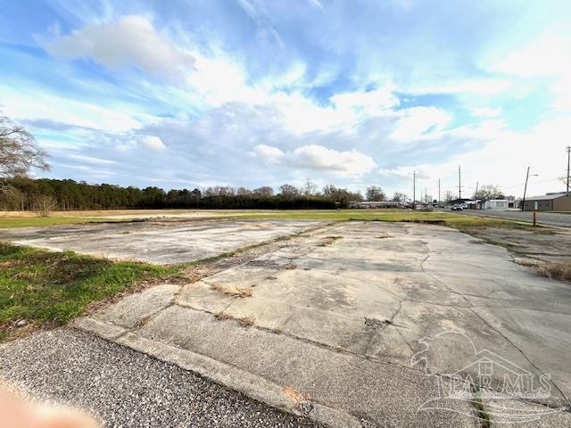 326 N Main St, Atmore, AL 36502