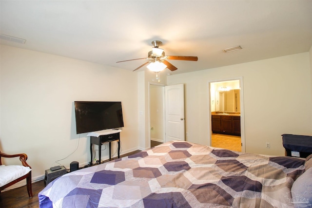 2191 Waltham St, Pensacola, FL 32505 - bedroom with ensuite bathroom, a ceiling fan, and a sink