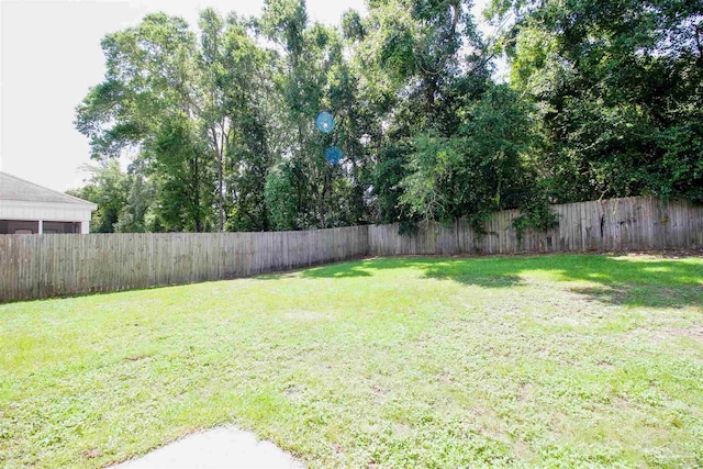 2191 Waltham St, Pensacola, FL 32505 - view of yard