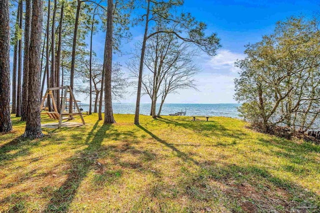 view of yard with a water view