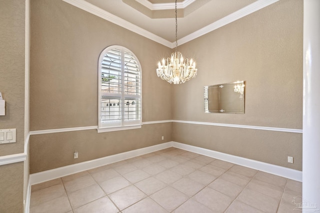 tiled empty room featuring crown molding, a chandelier, and baseboards