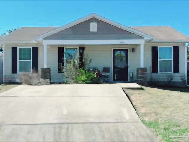 view of front of house featuring covered porch