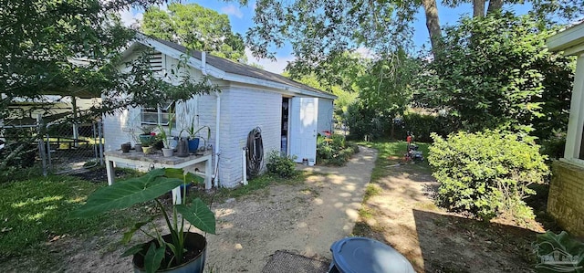 view of home's exterior