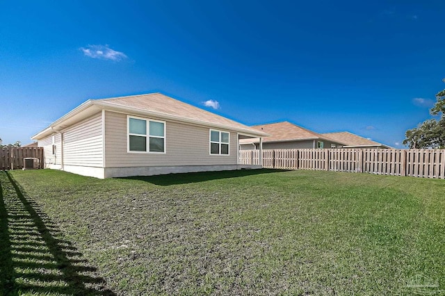 7581 Steeplechase Blvd, Pensacola, FL 32526 - back of property featuring a fenced backyard