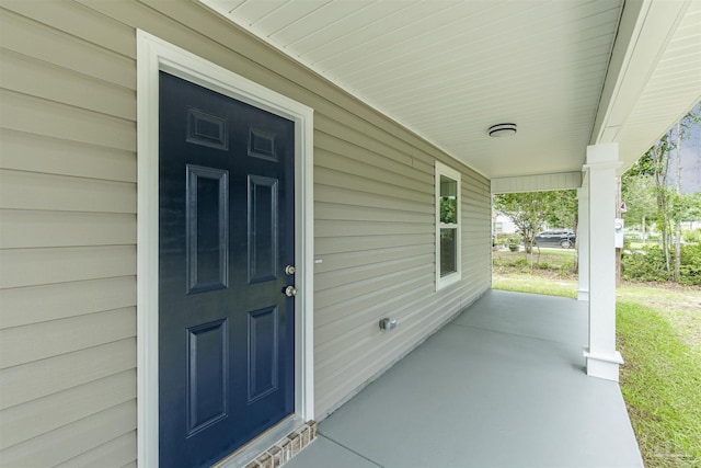 view of entrance to property