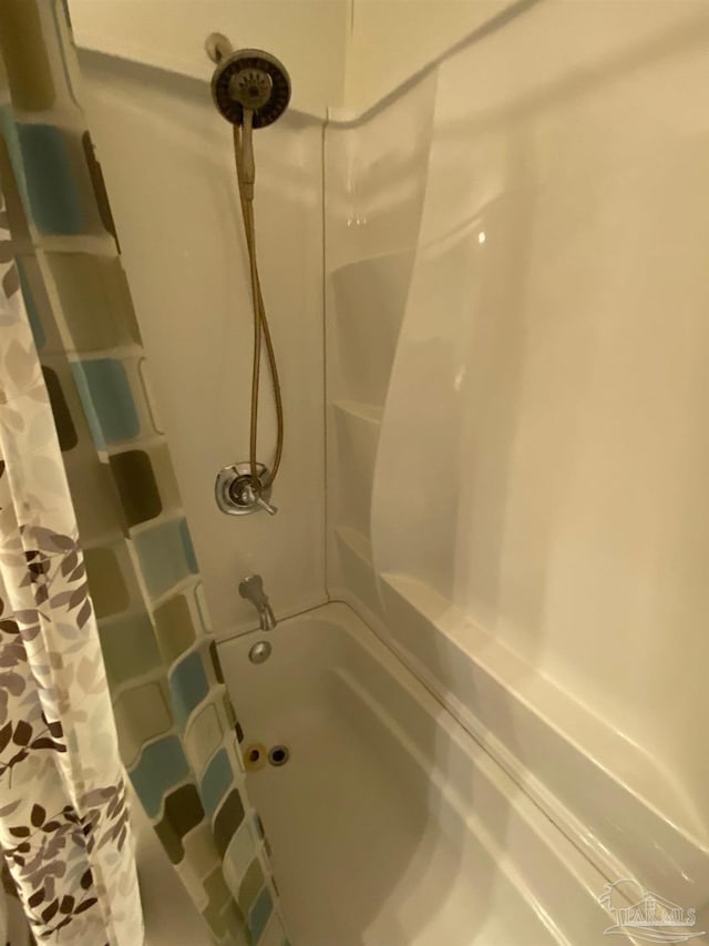 view of full bath