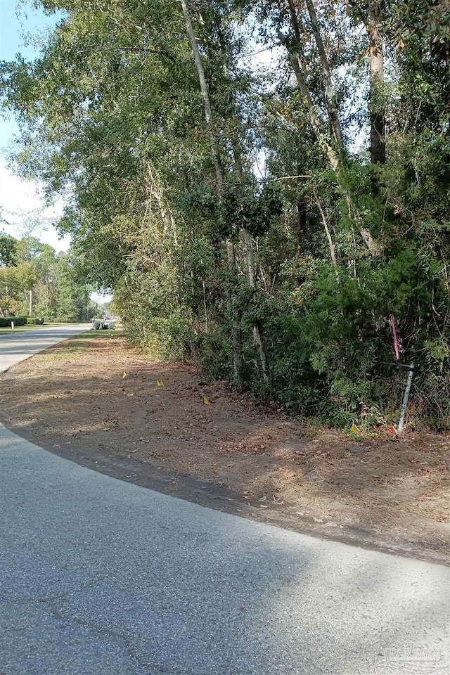 Listing photo 2 for 10400BLK Etheridge Rd, Pensacola FL 32507