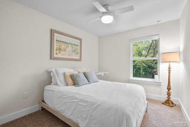 bedroom featuring carpet floors, ceiling fan, and baseboards