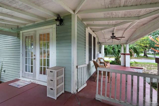 view of patio featuring ceiling fan and covered porch