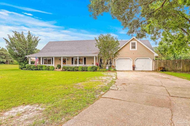 2803 Venetian Way, Gulf Breeze, FL 32563 - view of front facade with covered porch and concrete driveway