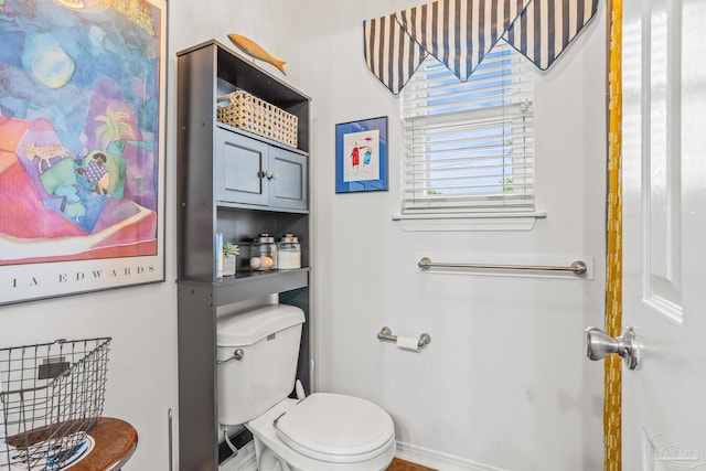 2803 Venetian Way, Gulf Breeze, FL 32563 - half bathroom featuring toilet
