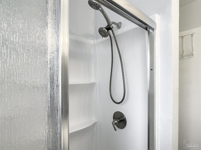 room details featuring walk in shower