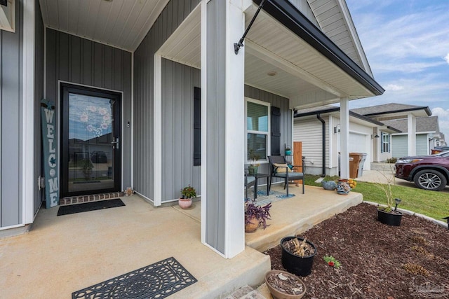 doorway to property featuring a porch