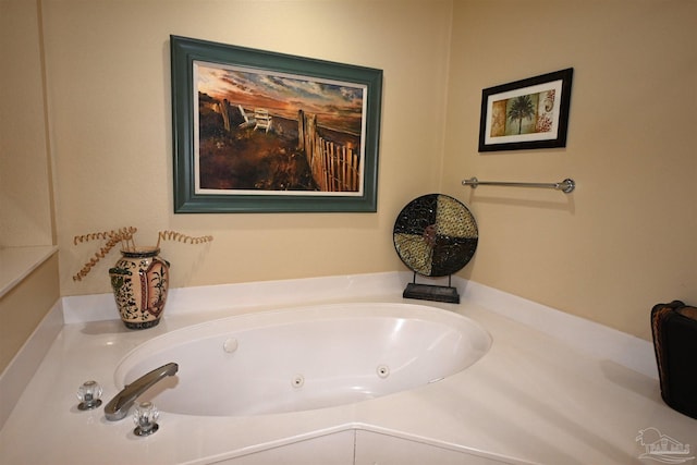 bathroom featuring a bathing tub