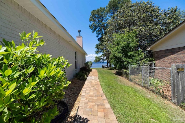 5136 Point Shores Ln, Gulf Breeze, FL 32563 - view of yard featuring fence