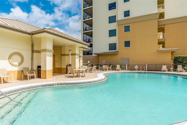 pool with fence