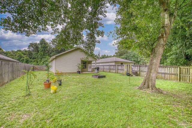 3963 Edgefield St, Pace, FL 32571 - view of yard