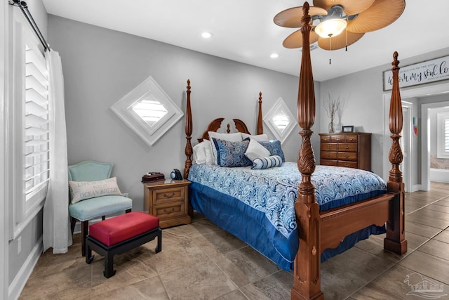 bedroom with ceiling fan