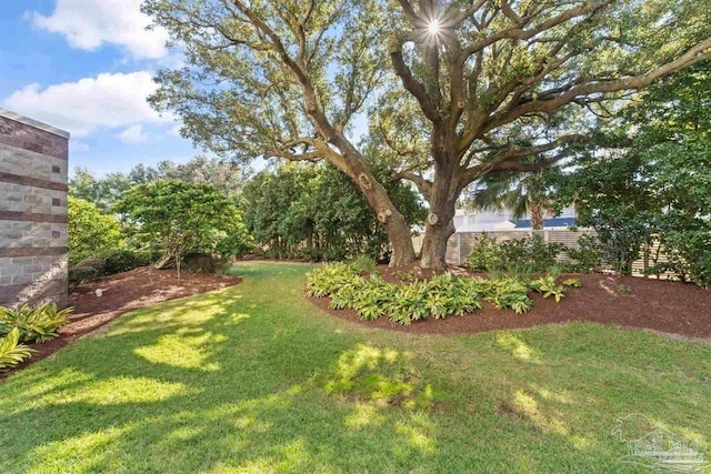 1700 Scenic Hwy Unit 404, Pensacola, FL 32503 - view of grassy yard