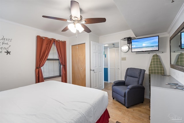 24230 Perdido Beach Blvd Unit 3087, Orange Beach, AL 36561 - bedroom featuring light hardwood / wood-style flooring, ceiling fan, and crown molding