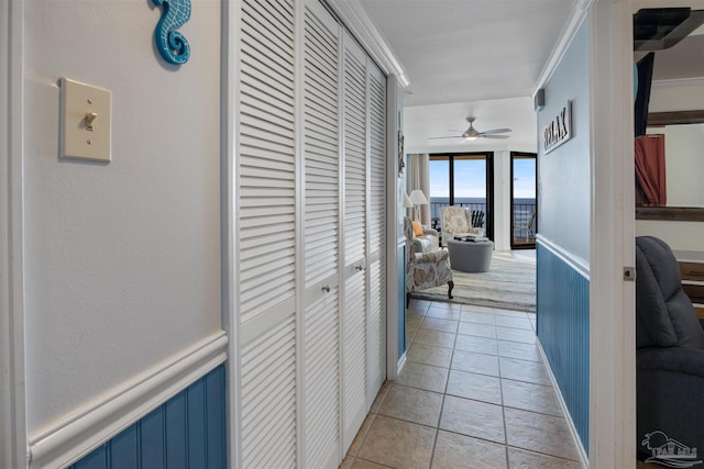 24230 Perdido Beach Blvd Unit 3087, Orange Beach, AL 36561 - hallway with crown molding