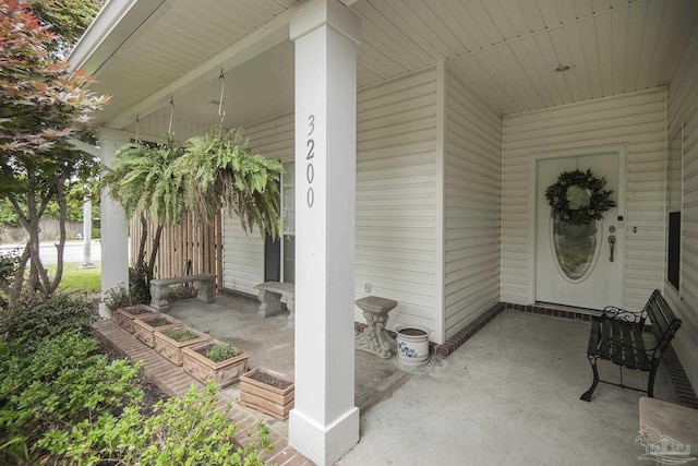 3200 Silverleaf Dr, Pensacola, FL 32504 - property entrance with covered porch