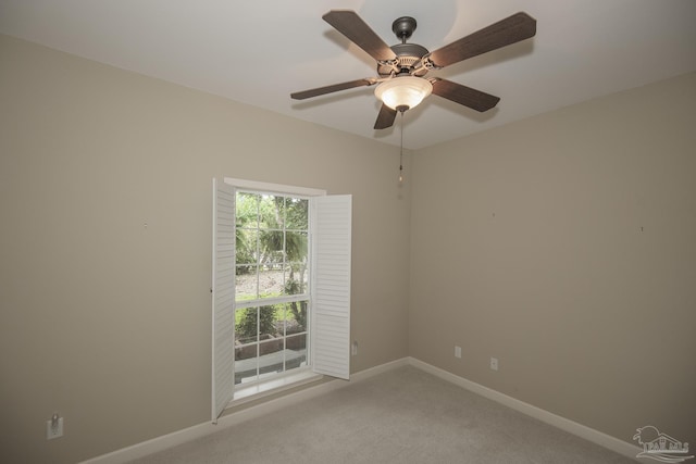 3200 Silverleaf Dr, Pensacola, FL 32504 - unfurnished room featuring light carpet, baseboards, and ceiling fan