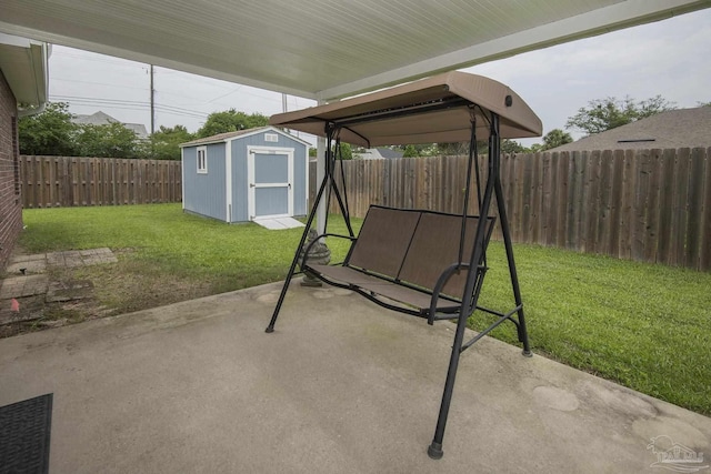3200 Silverleaf Dr, Pensacola, FL 32504 - view of patio
