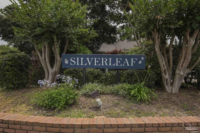 3200 Silverleaf Dr, Pensacola, FL 32504 - view of community sign