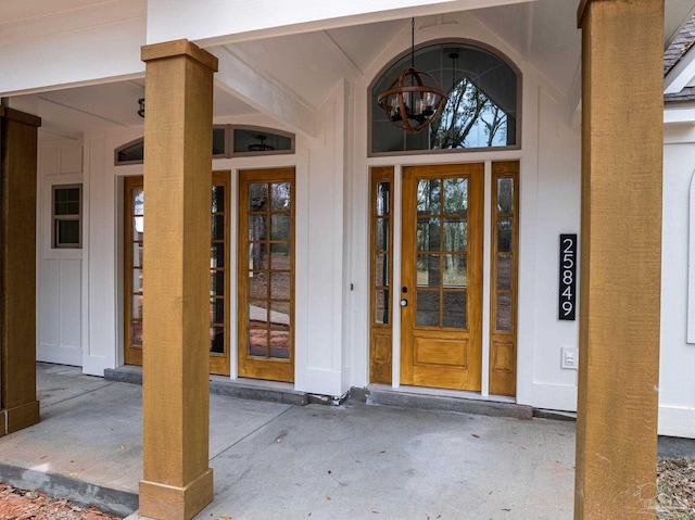 entrance to property with covered porch