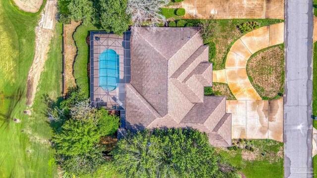 2715 Masters Blvd, Navarre, FL 32566 - aerial view of property and surrounding area