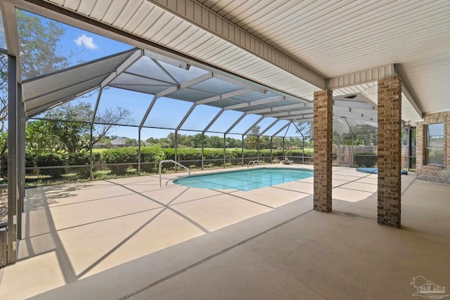 2715 Masters Blvd, Navarre, FL 32566 - swimming pool featuring a patio area and a lanai