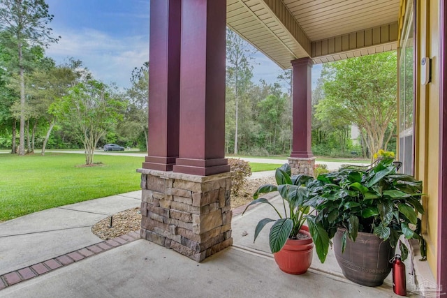 view of patio featuring covered porch