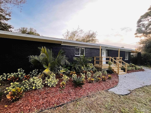 view of front of home