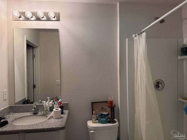 3464 Fallschase Blvd, Pensacola, FL 32526 - bathroom featuring vanity and a shower with curtain