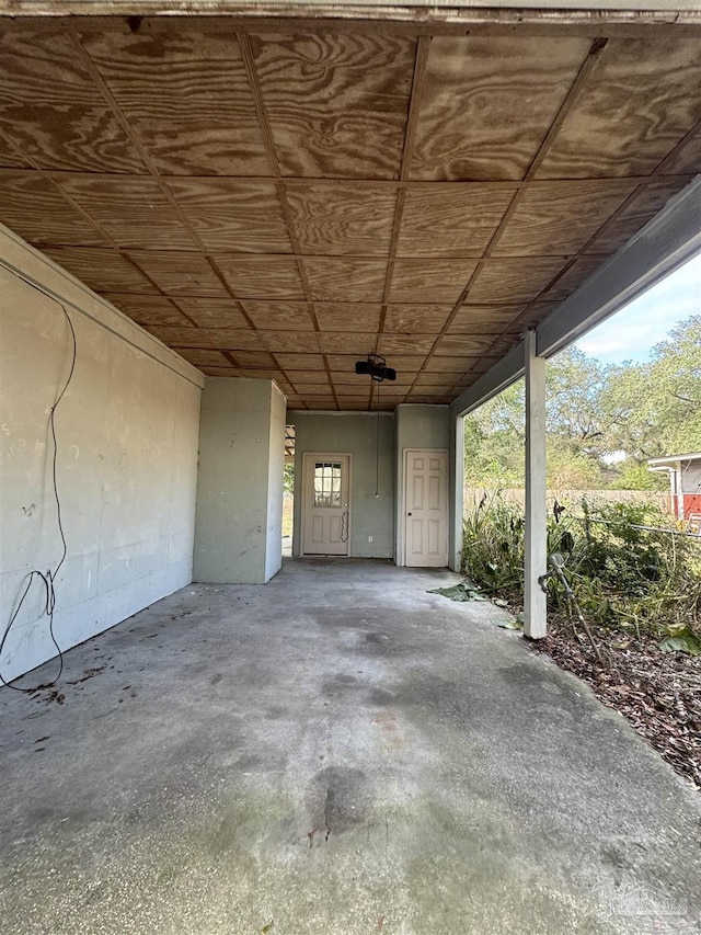 5233 Admiral Halsey Rd, Milton, FL 32583 - view of garage