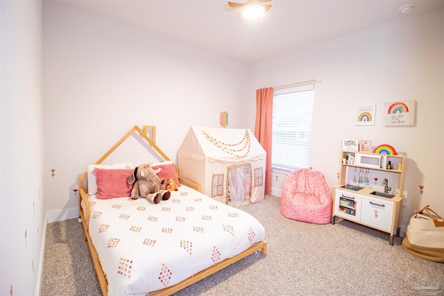 view of carpeted bedroom