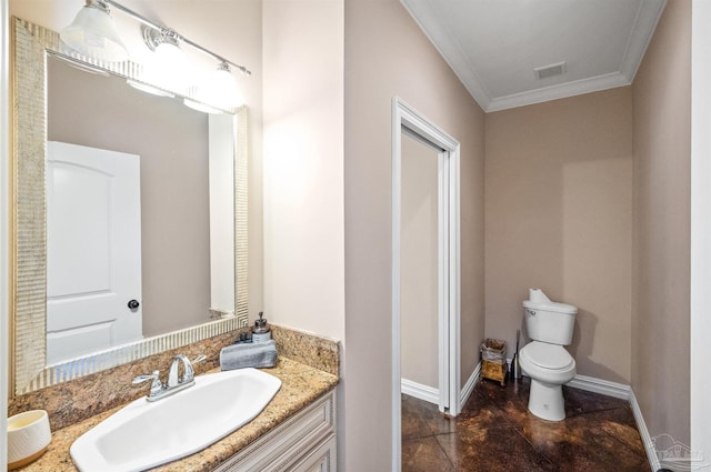 457 Boone Ln, Fairhope, AL 36532 - bathroom featuring ornamental molding, toilet, baseboards, and vanity