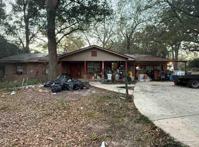 view of front of home