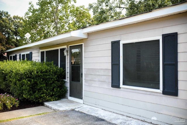 view of entrance to property