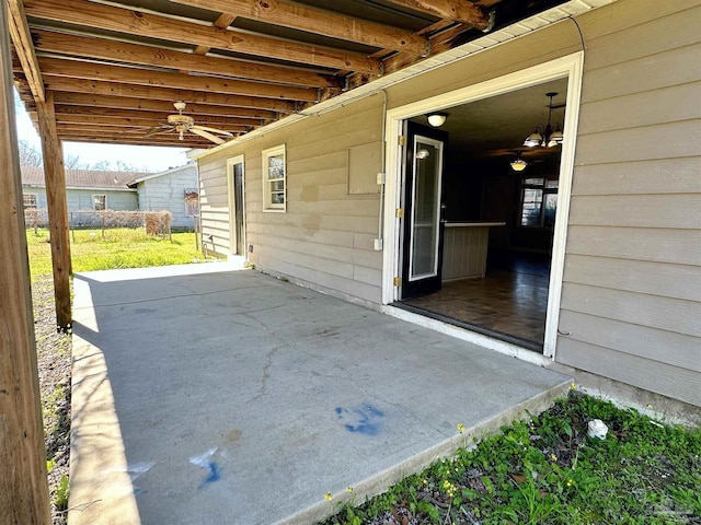 view of patio with ceiling fan