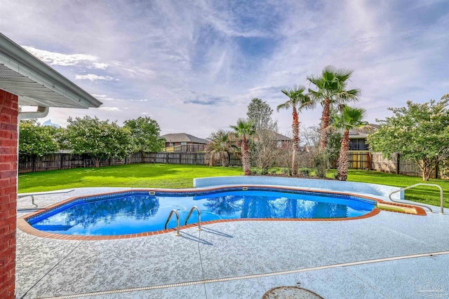 4810 Endeavor Ct, Milton, FL 32570 - view of swimming pool