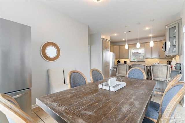 dining room with light tile patterned floors