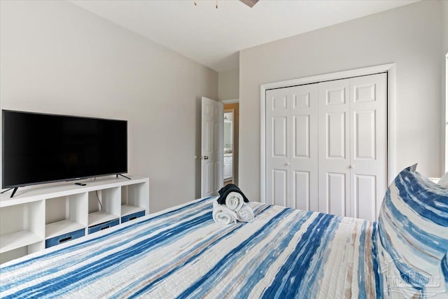 bedroom with a closet and ceiling fan