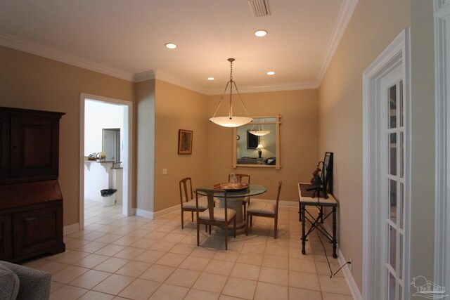 3756 Bengal Rd, Gulf Breeze, FL 32563 - dining room featuring visible vents, light tile patterned floors, baseboards, ornamental molding, and recessed lighting