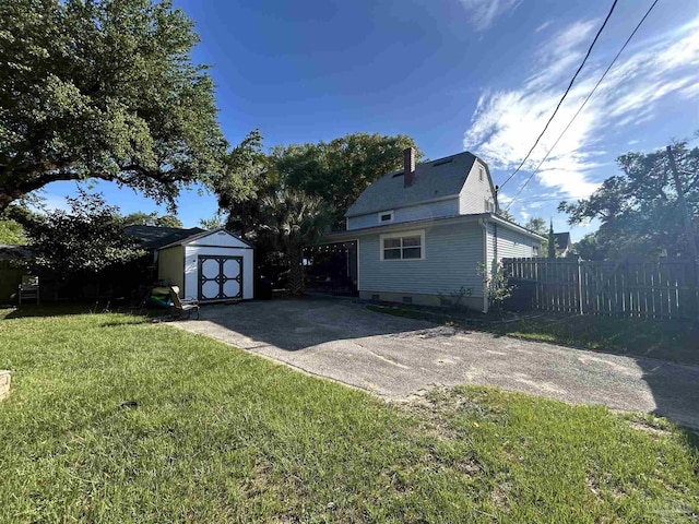 1726 N 15th Ave, Pensacola, FL 32503 - view of home's exterior featuring a chimney