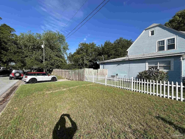 1726 N 15th Ave, Pensacola, FL 32503 - view of yard