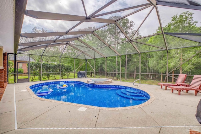 2926 Greystone Dr, Pace, FL 32571 - view of swimming pool featuring a patio, a pool with connected hot tub, and a lanai